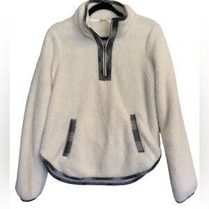 Hem + thread White Faux Fur Half Zip Pullover Gray Plaid Trim S